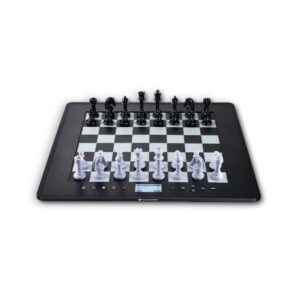Millennium Spiel M831 The King Competition Schachcomputer